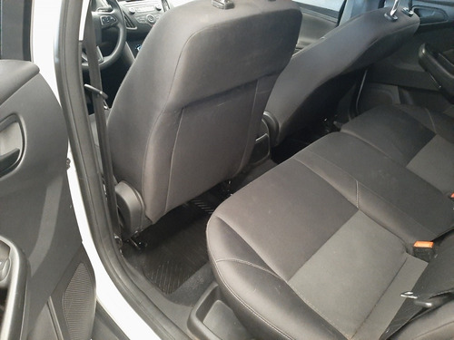 Imagen 6 de 11 de Ford Focus S 1.6 Nafta 5 Puertas Aa475 Lum