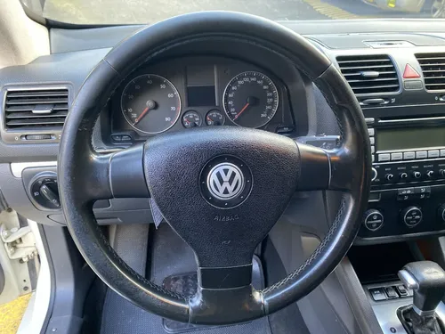 Volkswagen Bora 2.5 Prestige