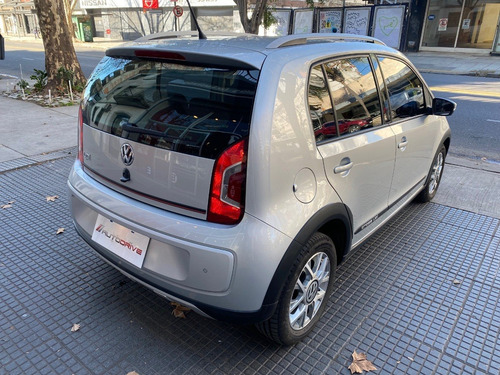 Imagen 22 de 22 de Vw Up Cross Manual 2016