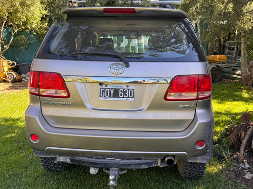 Toyota Hilux Sw4 3.0 Srv Cuero