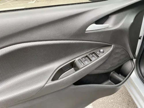 Chevrolet Onix 1.0T Ltz At