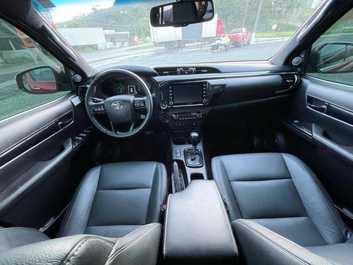 Imagem 8 de 8 de Toyota Hilux 2.8 Srx 4x4 Cd 16v Diesel 4p Automático