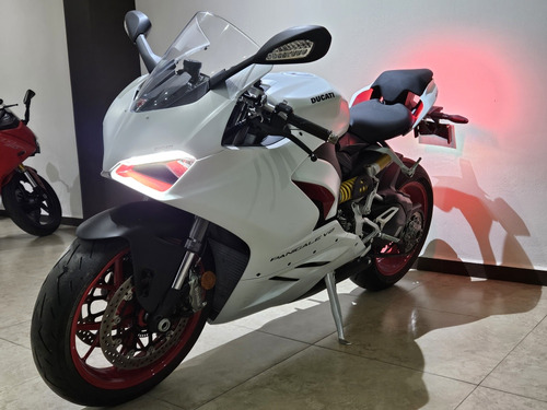 Ducati Panigale V2