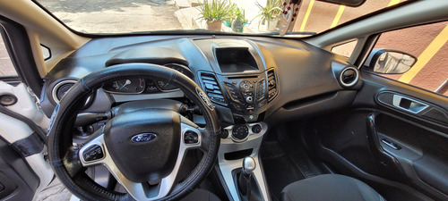 Ford Fiesta 1.6 Se Sedan Mt