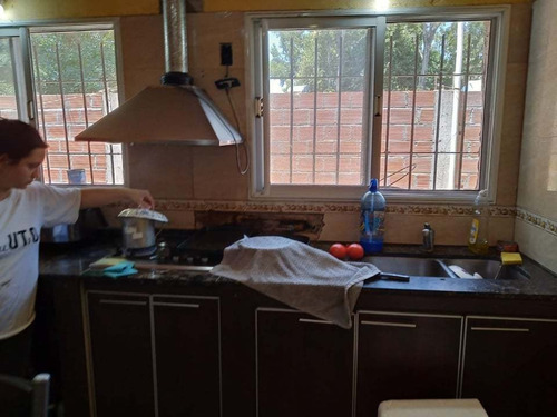 Imagen 8 de 12 de Casa Con 4 Dormitorios.