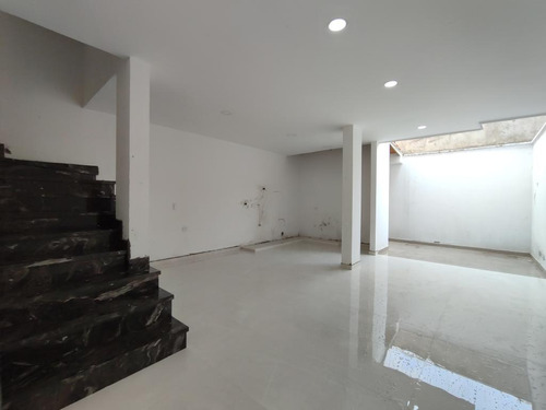 Casa En Venta En Cúcuta. Cod V16749