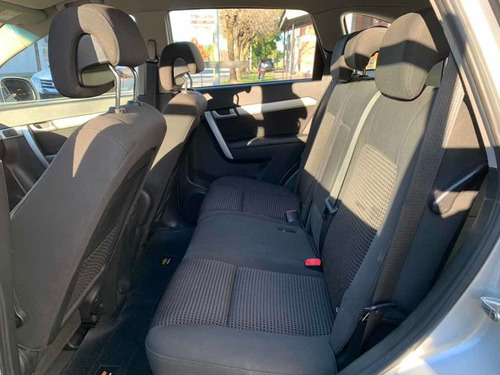 Imagen 2 de 6 de Chevrolet Captiva 2.4 Ls Mt Fwd 167cv 2015