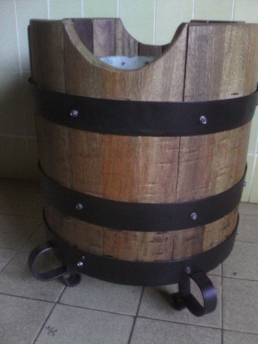 Materos Maceteros Madera Artesanal Colonia Barril O Barrica