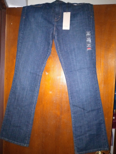 Levis Dama Modelo 515 Bootcup