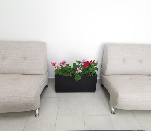 Imagen 4 de 6 de Maceta Minimalista Jardinera Mejor Que Fibra De Vidrio .106