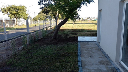 Imagen 6 de 28 de Venta De Lote En Santa Lucia - Pilar Del Este
