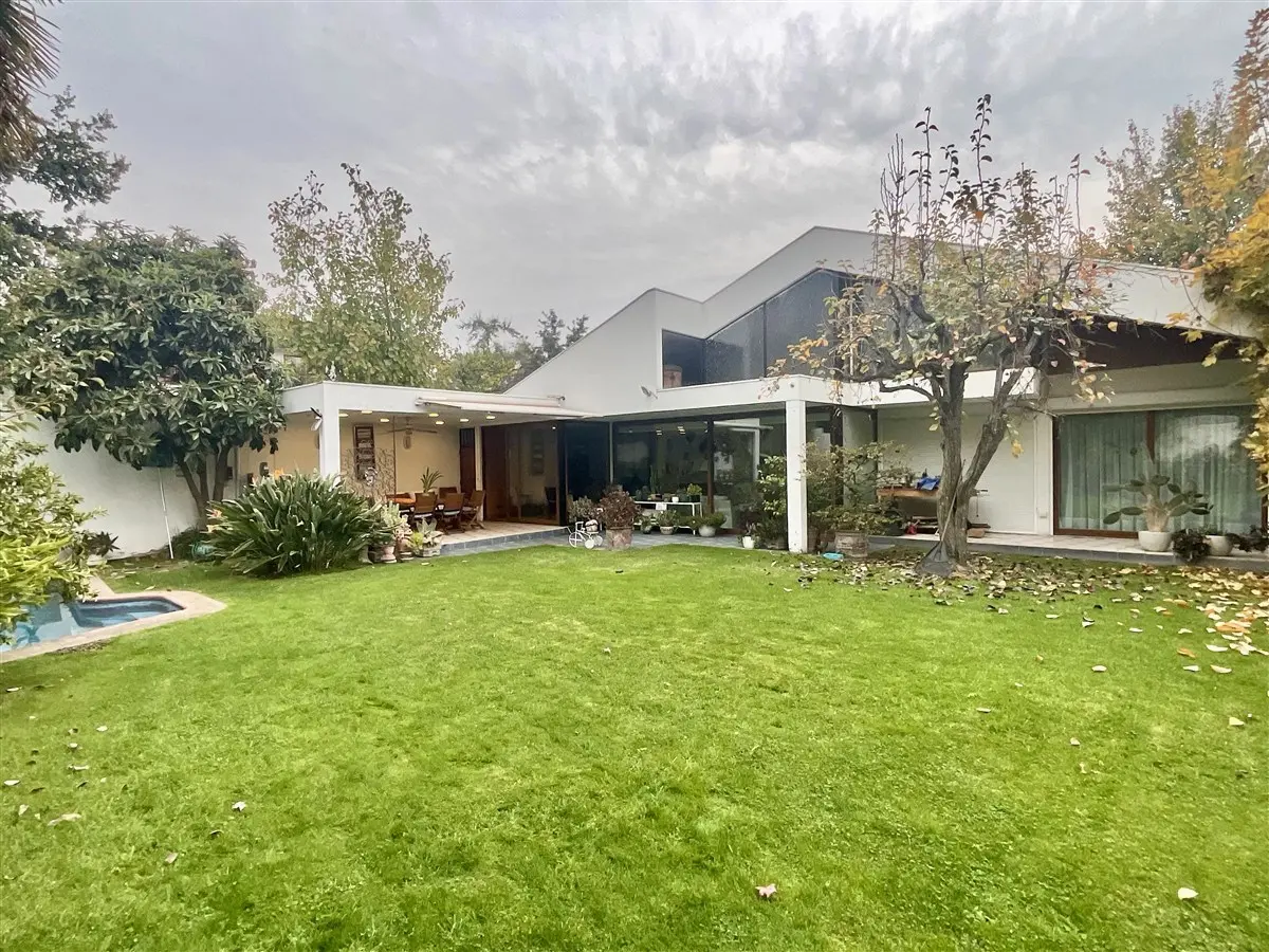 Imagen 1 de 30 de Casa En Venta De 4 Dorm. San Damian / Las Condes