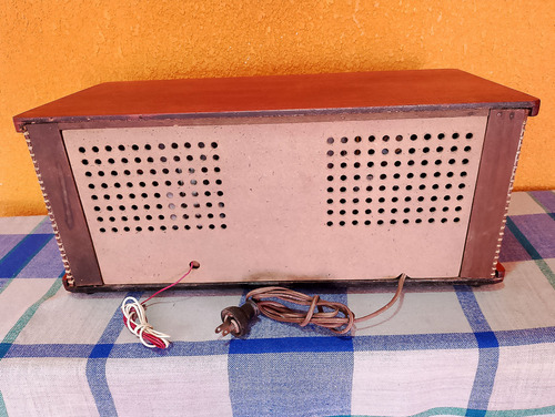 Radio De Bulbos Stromboli De 1963 (Usado)