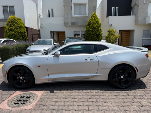 Chevrolet Camaro 6.2 Ss - V8 At