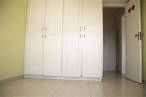2 Dormitórios, 1 Cozinha Ampla, 1 Vaga, Em Ótima Localização No Melhor De Santos - 271-im559662