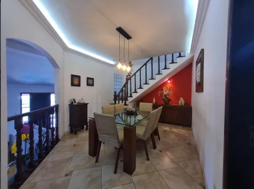 Casa Triplex 3 Quartos 6 Banheiros Salao De Festa Com Vista Panoramica Para Barra Espetacular