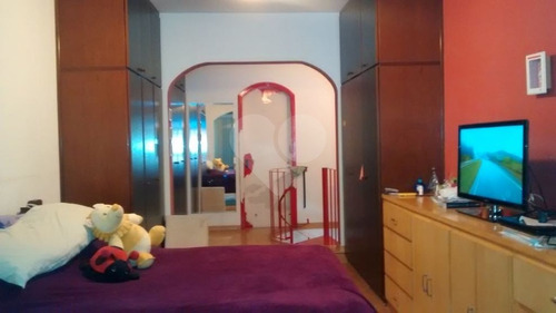 Sobrado No Alto Da Lapa Com Piscina E 2 Vagas. - 353-im210723