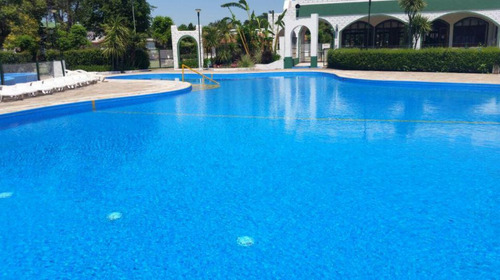 Lote Con Escritura En Las Brisas Country Club, Pilar
