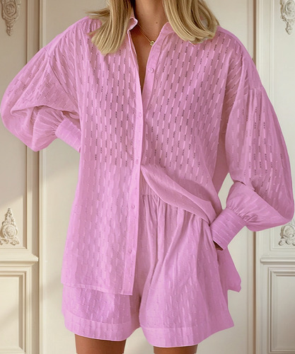 Elegante Conjunto De Pantalones Cortos Con Mangas Abullonada