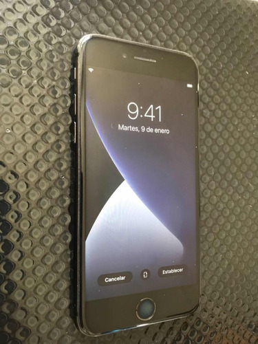 iPhone 8 (Usado)
