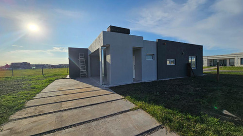 Casa En Alquiler En El Barrio San Felipe