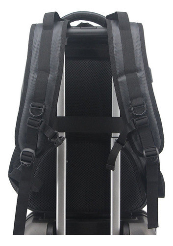 Mochila 19 Espalda Portanotebook Negra Unicross - 62.3800.1 Diseño De La Tela Lisa