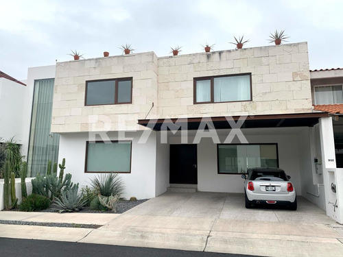 Casa En Venta Misión De San Jerónimo