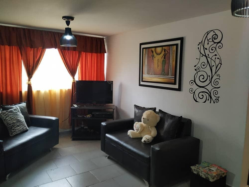Imagen 4 de 12 de Apartamento En Venta Excelente Ubicacion Vigilancia Privada