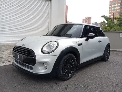 Mini Cooper 1.5 Aut