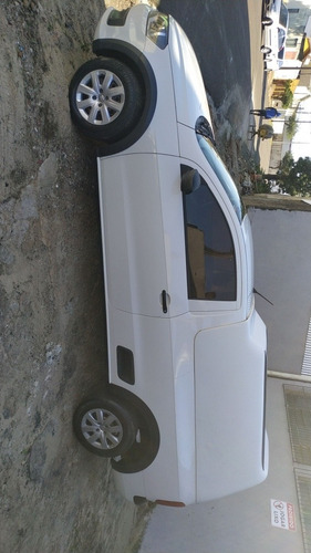 Volkswagen Saveiro 1.6 Trendline Cab. Simples Total Flex 2p