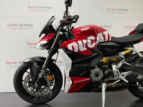 Ducati Streetfighter V2