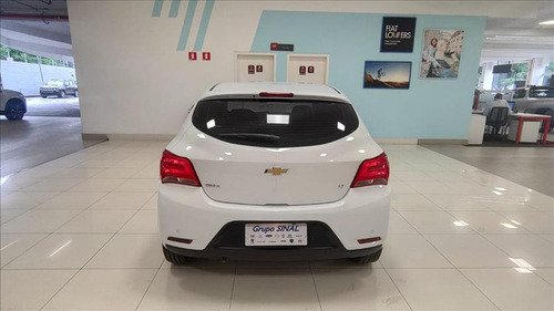 Chevrolet Onix 1.4 Mpfi lt 8v