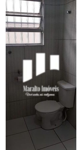 Imagem 15 de 15 de Casa Isolada De 3 Dormitórios Sendo Um Suíte, + Edícula Com Mais 1 Quarto E Banheiro.