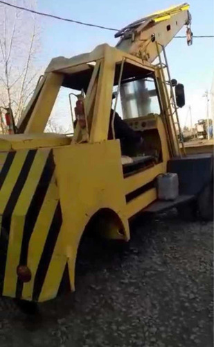 Imagen 5 de 15 de Milanese Crane