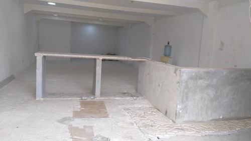 Imagen 3 de 3 de En Alquiler Local Comercial En Barcelona