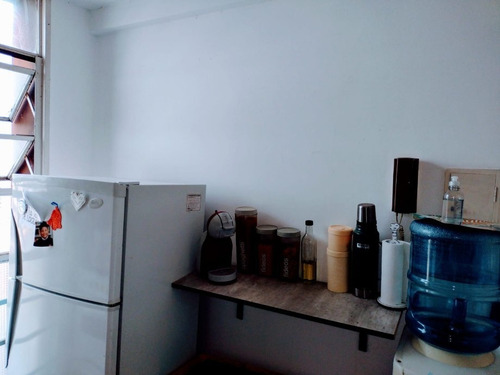 Imagen 5 de 9 de Departamento En Venta En Avellaneda Este