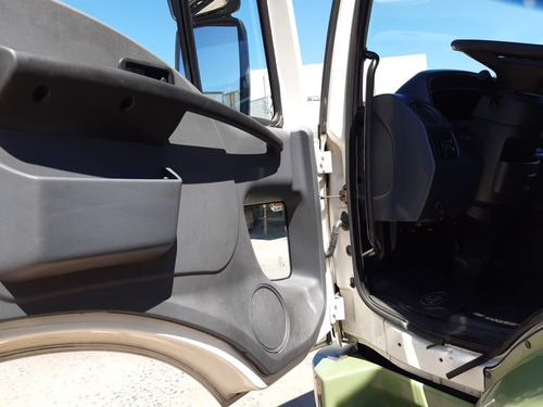 Ford 1722 Modelo 2013
