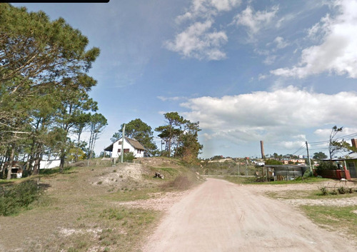 Terreno En Venta - Punta Del Diablo -bv. San Miguel Próximo A Baldomir En Punta Del Diablo