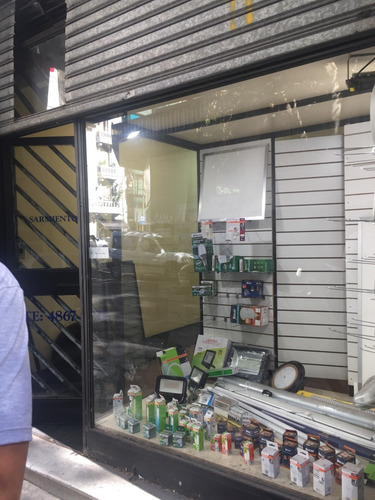 Imagen 2 de 7 de Almagro | Local Comercial A Metros De Av. Corrientes