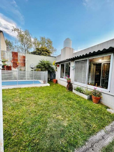 Imagen 9 de 9 de Casa En Venta En Castelar Sur