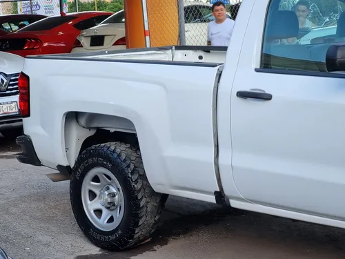 Chevrolet Silverado Silverado 1500 Ls Cab Regular At