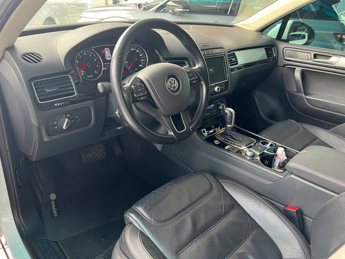 Imagem 8 de 11 de Volkswagen Touareg 3.6 Fsi V6 24v Gasolina 4p Tiptronic