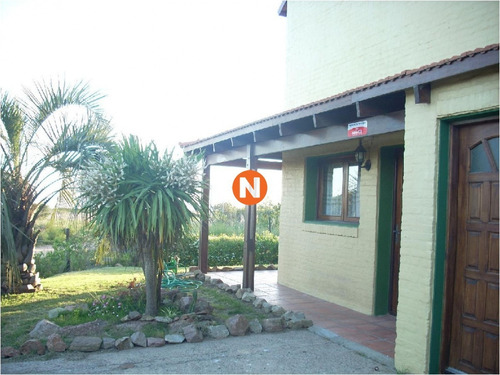 Casa En Venta Y Alquiler, Manantiales, Manantiales, 2 Dormitorios.- Ref: 207233
