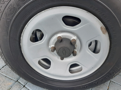 Imagem 12 de 13 de Chevrolet S10 2.4 Advantage Cab. Simples 4x2 Flexpower 2p