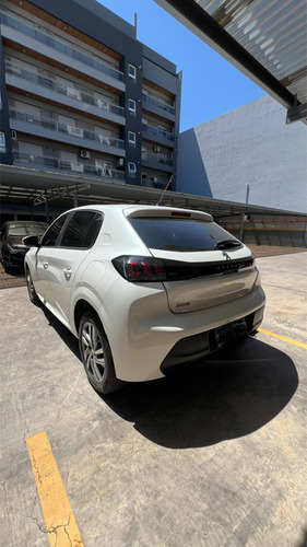 Peugeot 208 1.6 Allure