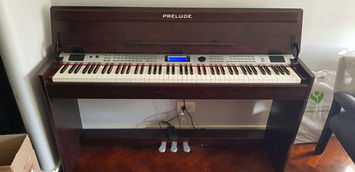 Piano Digital Prelude Dp 750. Marrón Oscuro