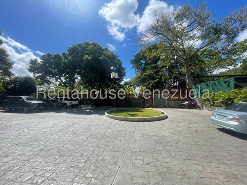 Exclusivo Apartamento Comodo Y Con Buena Distribucion En Venta En La Castellana Yf
