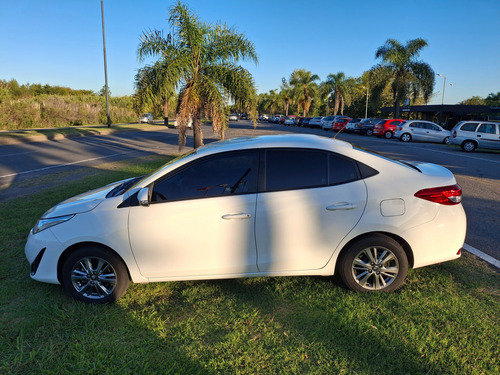 Toyota Yaris 1.5 107Cv Xls Pack Cvt Sedan
