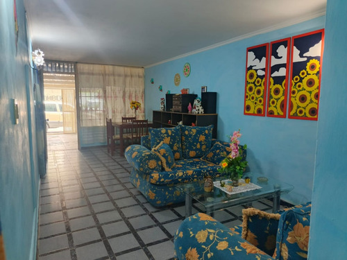 Casa En Venta En Guatire Castillejo De Un Nivel Economica Acogedora En Calle Cerrada Cerca Del Hospital Conjunto Residencial Mucuchies Con Terraza Patio Techado