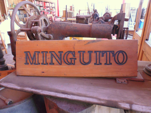 Carteles De Madera Y Otros Materiales